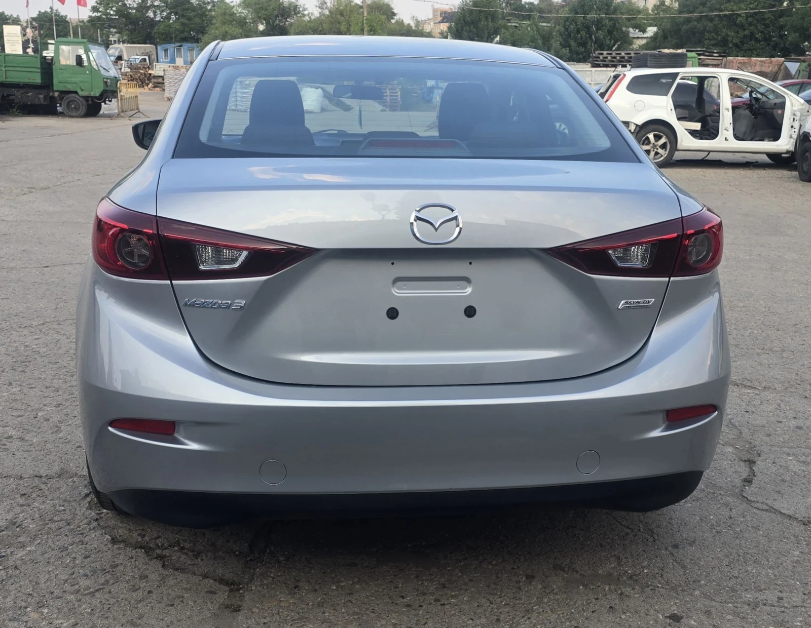 Mazda 3 SKYACTIV 2.0 - изображение 6