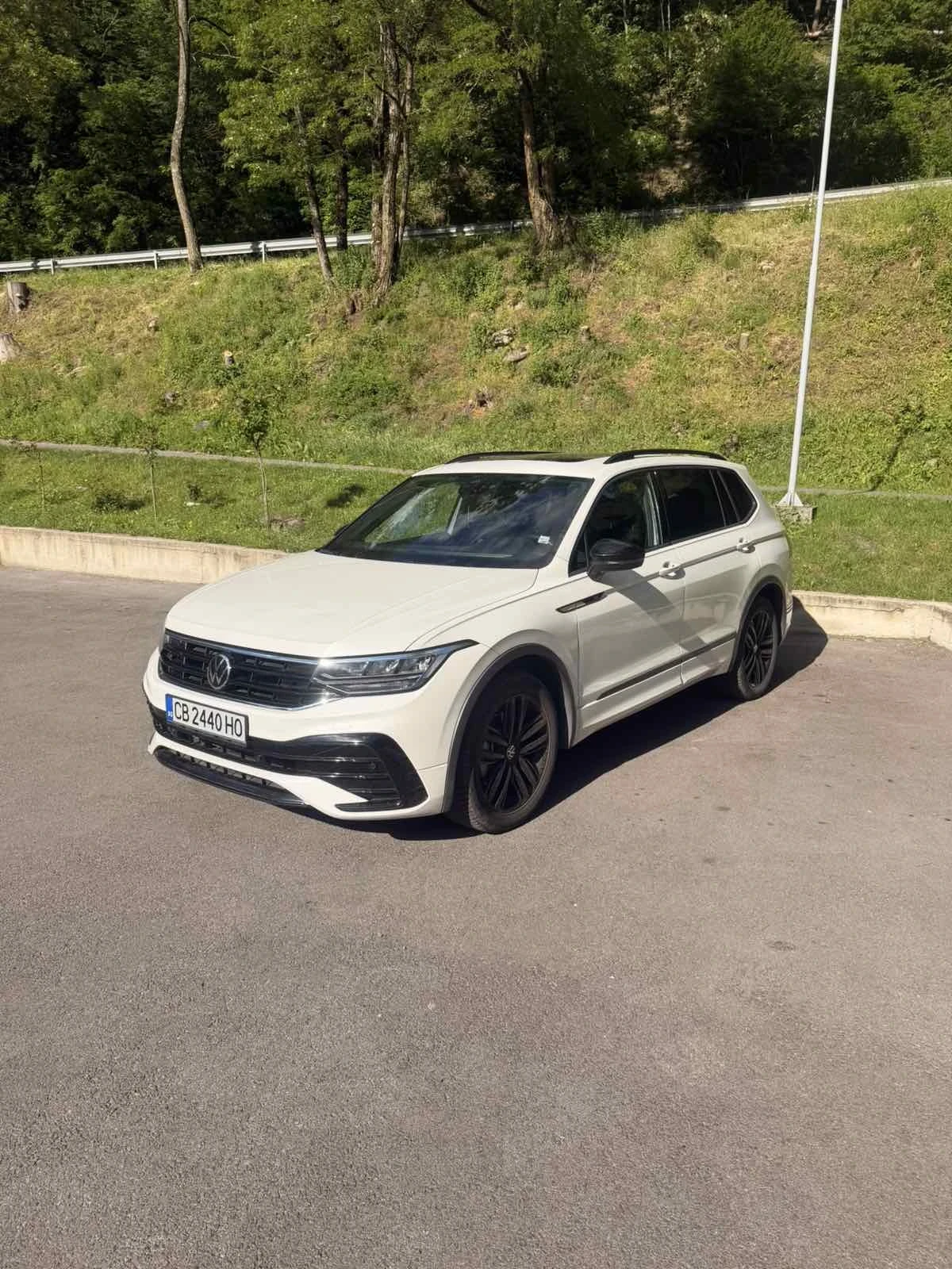 VW Tiguan, снимка 3 - Автомобили и джипове - 54249137