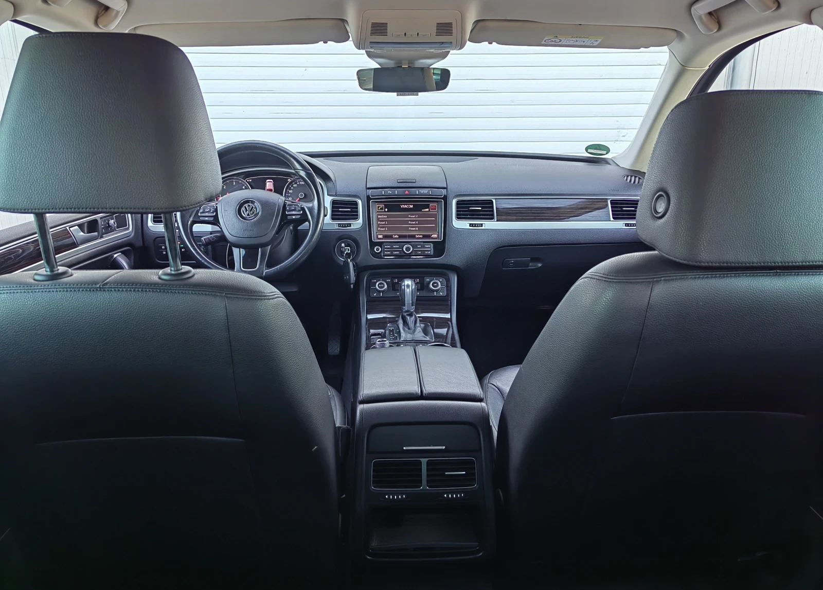 VW Touareg 3.0TDI 262ps  - изображение 9