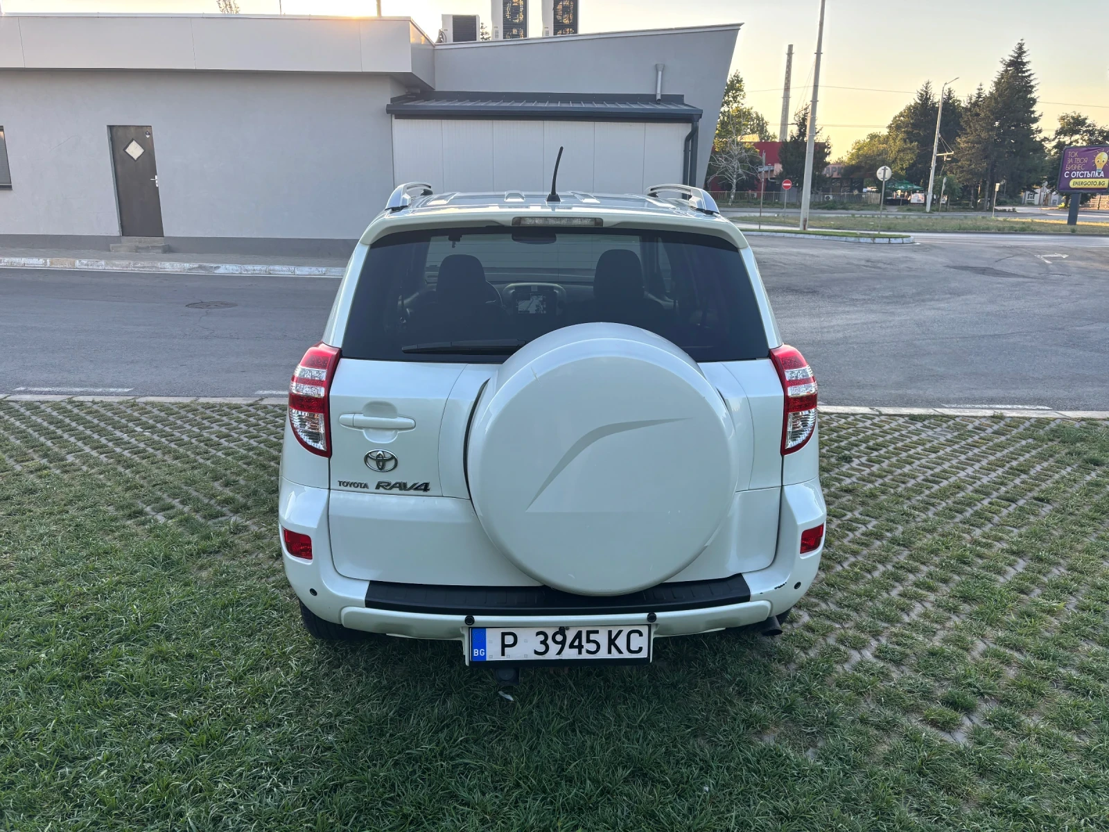 Toyota Rav4  - изображение 6