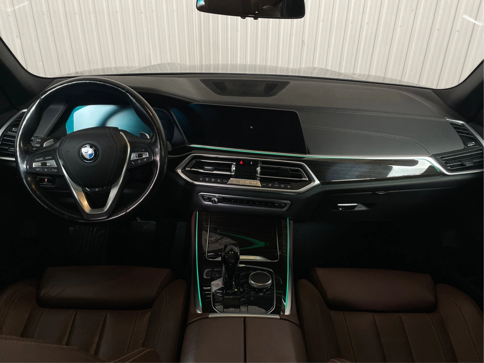 BMW X5 xDrive 40i* H&K* 360* HUD* ПАНО - изображение 10