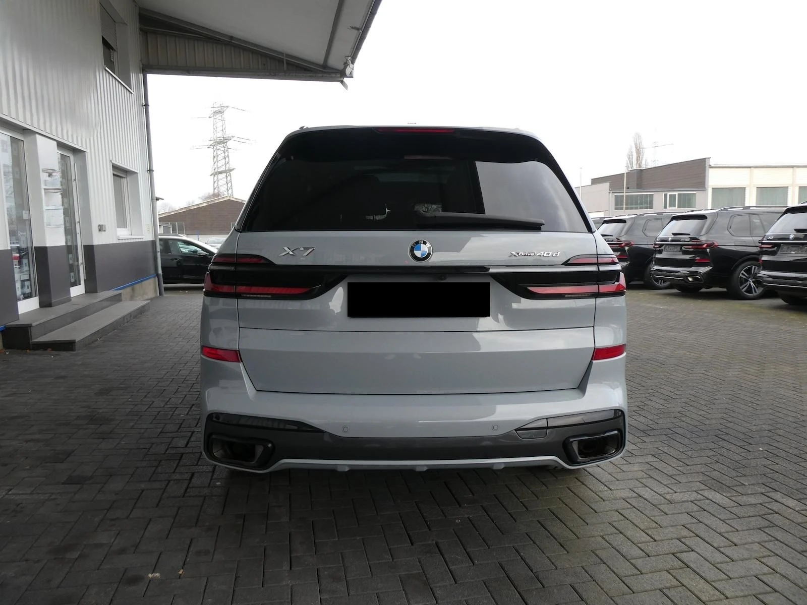 BMW X7 40d/xDrive/FACELIFT/M-SPORT/PANO/HEAD UP/360/ - изображение 5