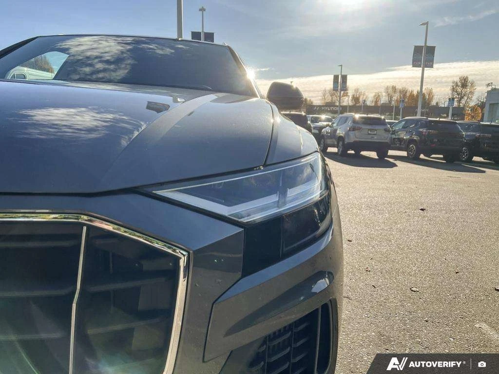 Audi Q8 * Premium * CARFAX * БЕЗ ПЪРВОНАЧАЛНА ВНОСКА - изображение 6