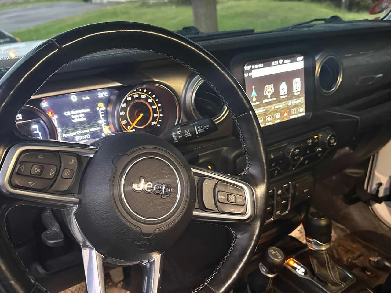 Jeep Wrangler * Sahara * АВТОКРЕДИТ БЕЗ ПЪРВОНАЧАЛНА ВНОСКА* , снимка 5 - Автомобили и джипове - 55182811