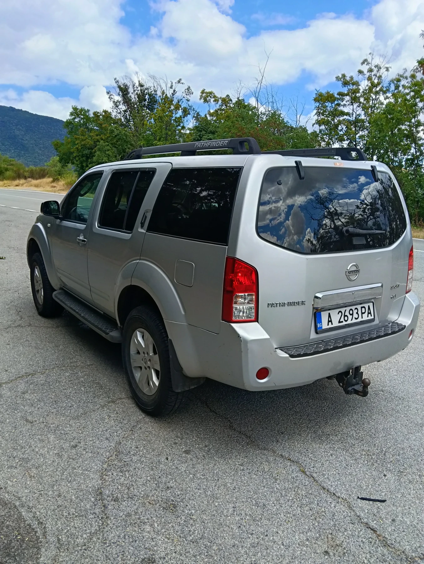 Nissan Pathfinder, снимка 2 - Автомобили и джипове - 55428219