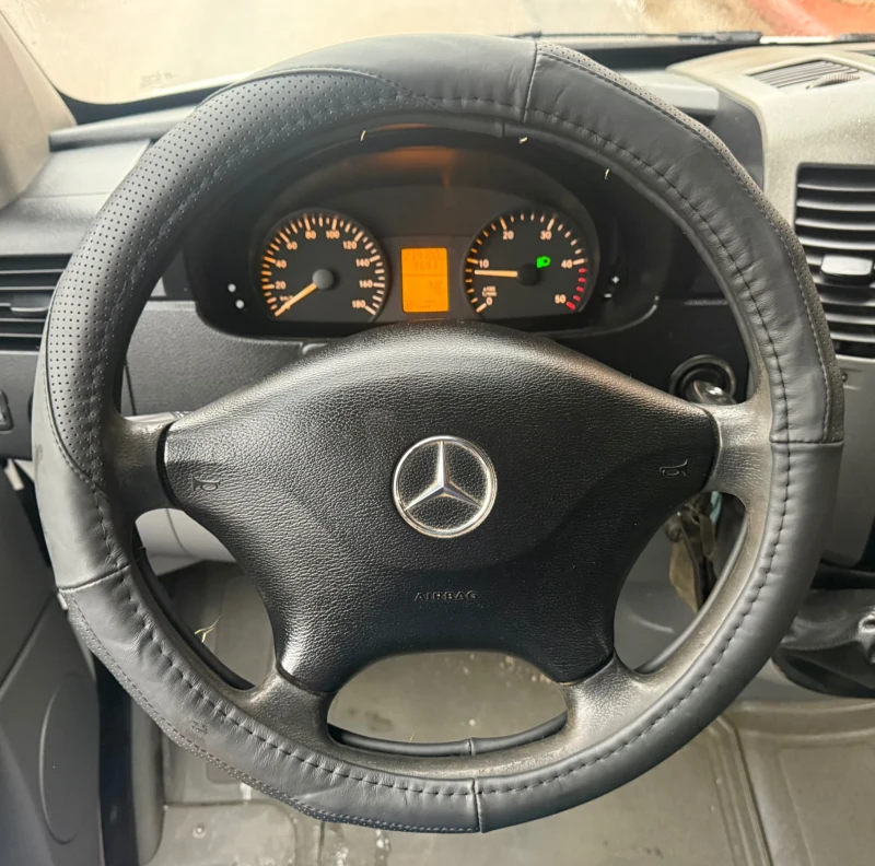 Mercedes-Benz Sprinter 313 CDI/6ck/Двойна кабина/7 места/* КЛИМАТИК* /Нови гу, снимка 10 - Бусове и автобуси - 53481464