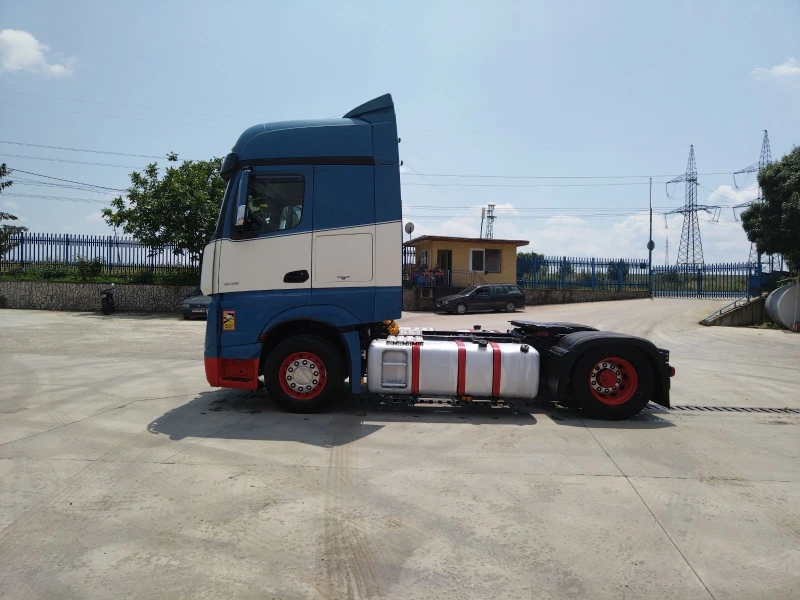 Mercedes-Benz Actros, снимка 2 - Камиони - 47400131