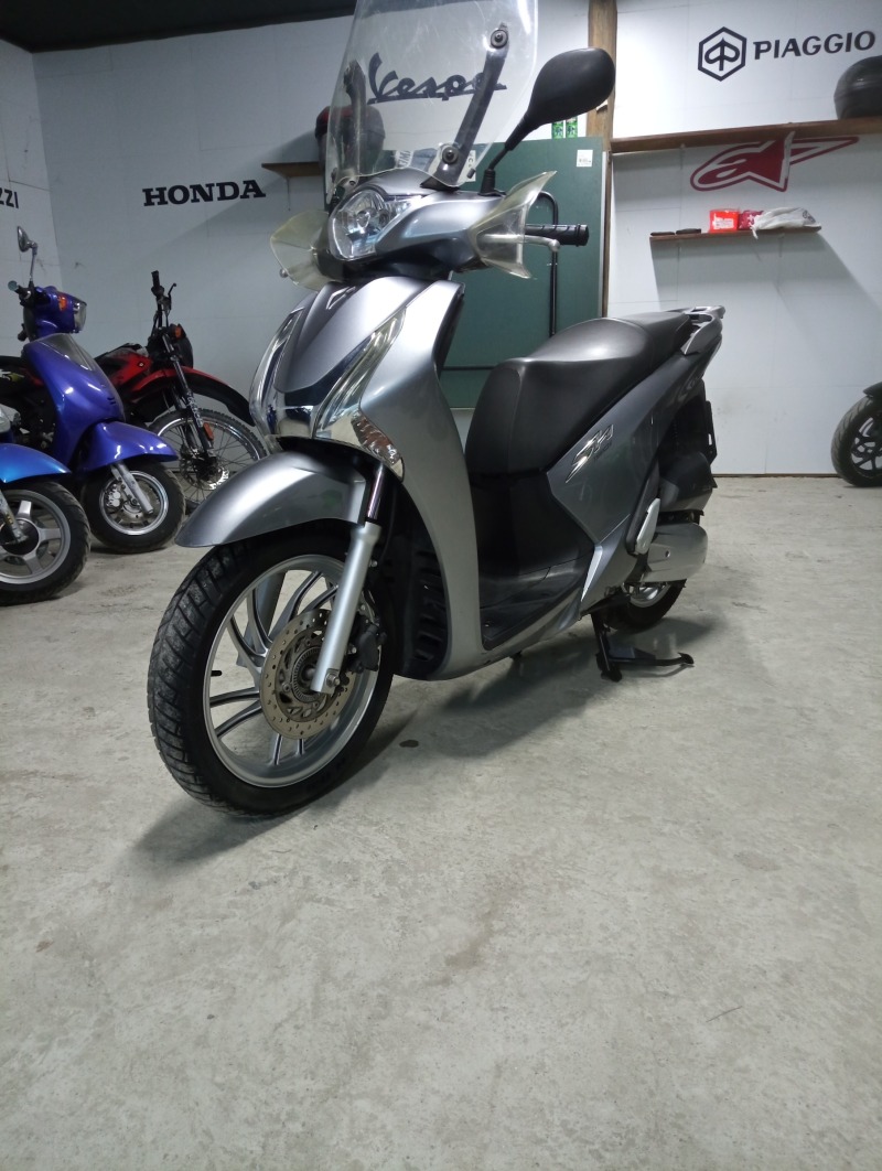 Honda Sh 150i 2014, снимка 9 - Мотоциклети и мототехника - 45967842