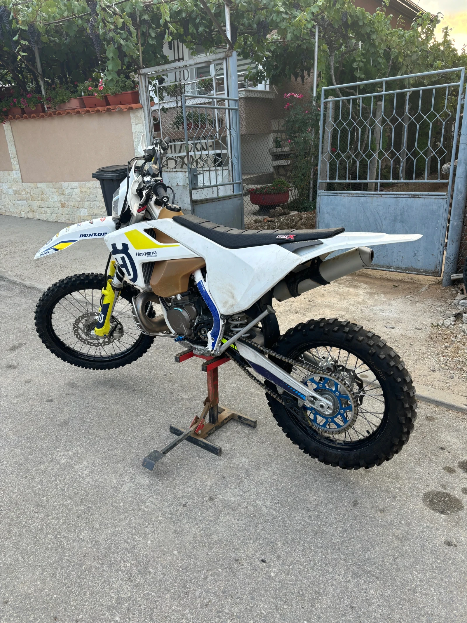 Husqvarna TE 300 I - изображение 4