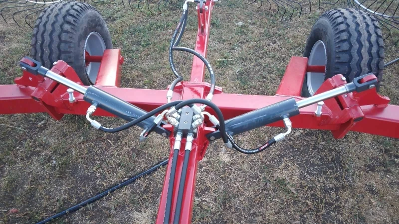 Сенообръщачка Друга марка 8 , 10+1 , 12+1, снимка 3 - Селскостопанска техника - 52996840