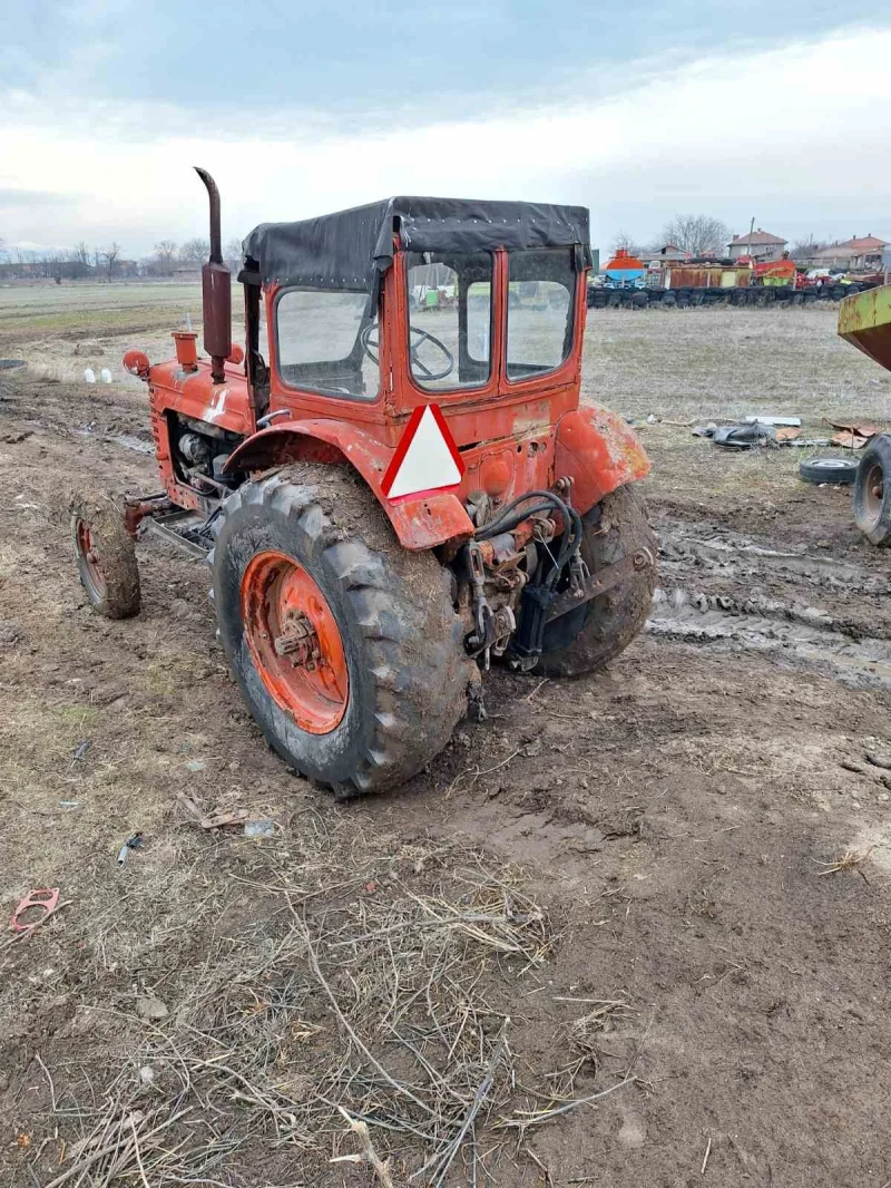 Трактор ЮМЗ В отлично работещо състояние , снимка 1 - Селскостопанска техника - 48641479