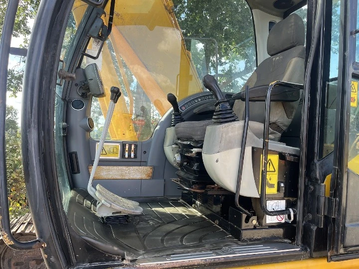 Багер JCB JS160 LC - изображение 5