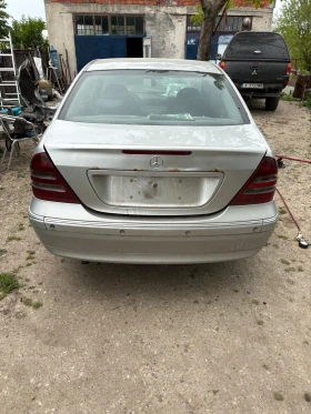 Продава се на части Mercedes c220 dci 2002, снимка 9