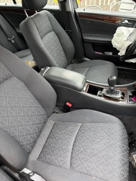 Продава се на части Mercedes c220 dci 2002, снимка 12