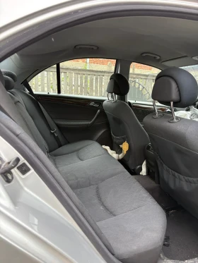 Продава се на части Mercedes c220 dci 2002, снимка 7