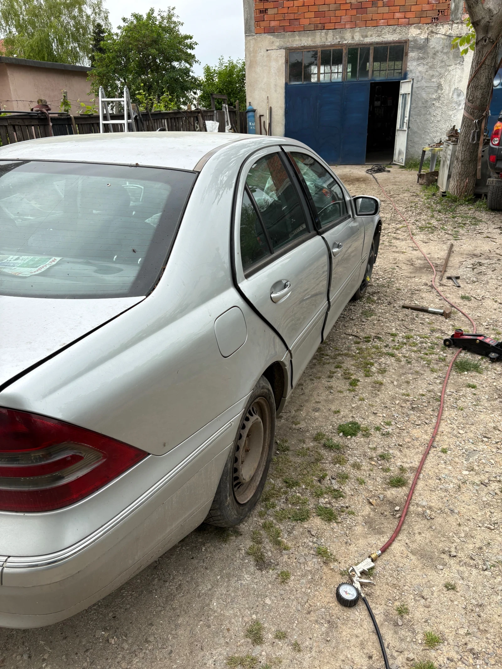 Продава се на части Mercedes c220 dci 2002, снимка 8 - Части - 54572942