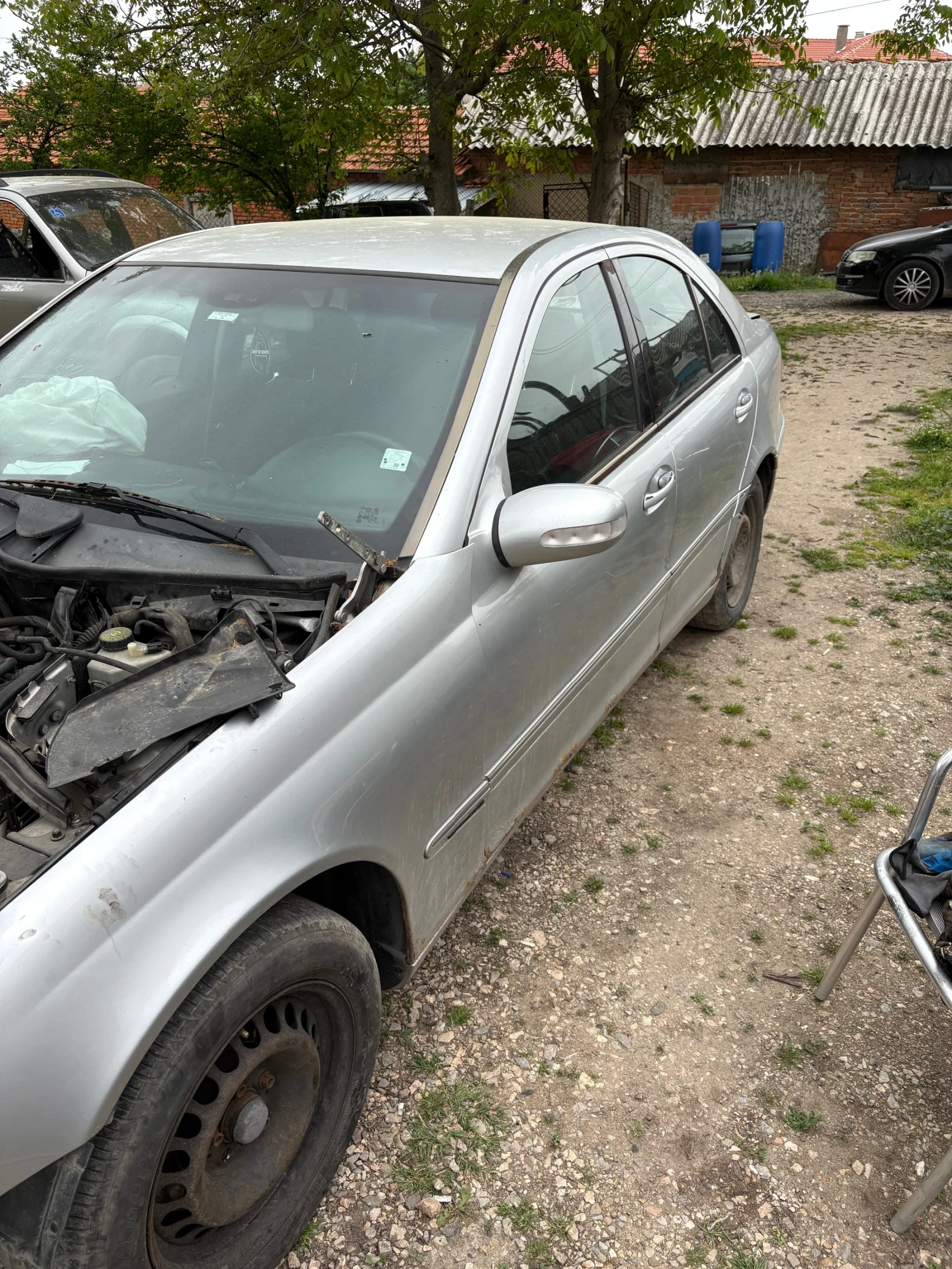 Продава се на части Mercedes c220 dci 2002, снимка 2 - Части - 54572942