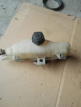 Казанче антифриз Рено Модус 1.2Б