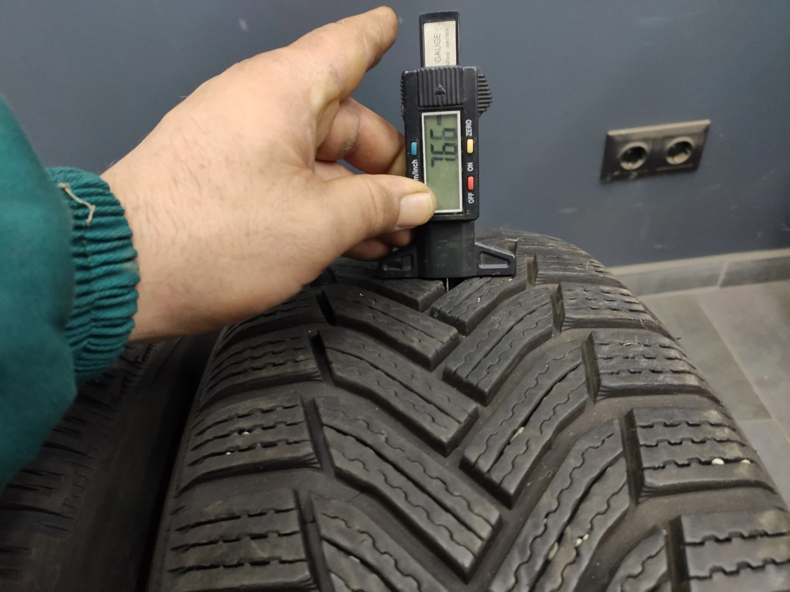  215/65R16 | Mobile.bg   6