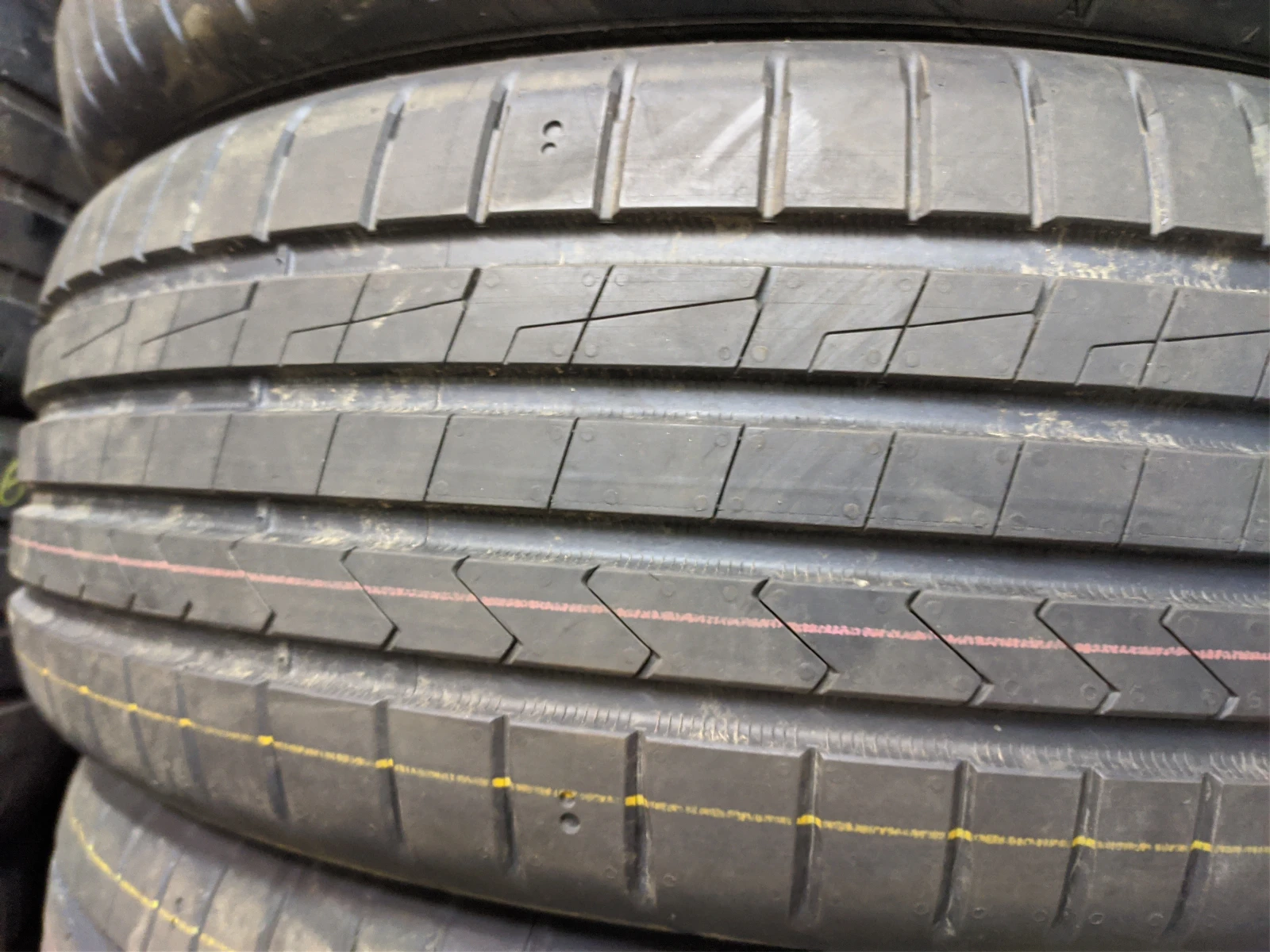  215/65R17 | Mobile.bg   3