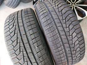 Гуми Зимни 225/55R17, снимка 1 - Гуми и джанти - 48636200