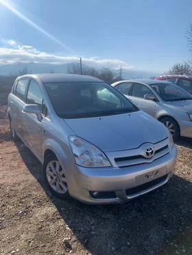 Toyota Corolla verso 2.0 D-4D 116К.с  ляв волан НА ЧАСТИ, снимка 1