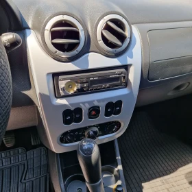 Dacia Logan 1.6i, снимка 12