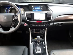Honda Accord 2.0 Hybrid - САМО 30% АВАНС!, снимка 14