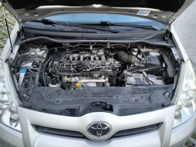 Toyota Corolla verso 2.2 D4D, снимка 16