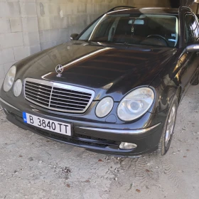  Mercedes-Benz E 320