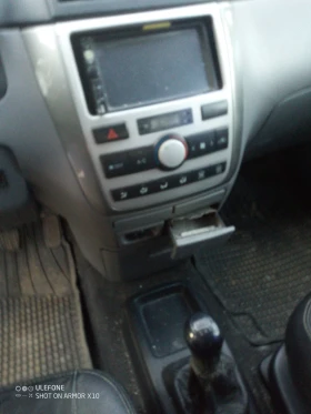 Toyota Avensis verso  Ван - 950 € / 1858.04 лв. - 44200738 6
