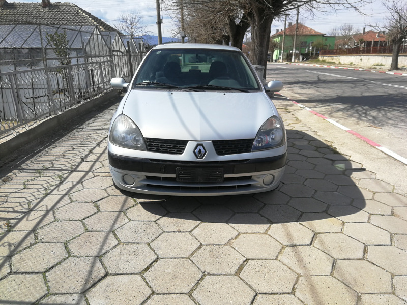 Renault Clio 1.2, снимка 1 - Автомобили и джипове - 46224539