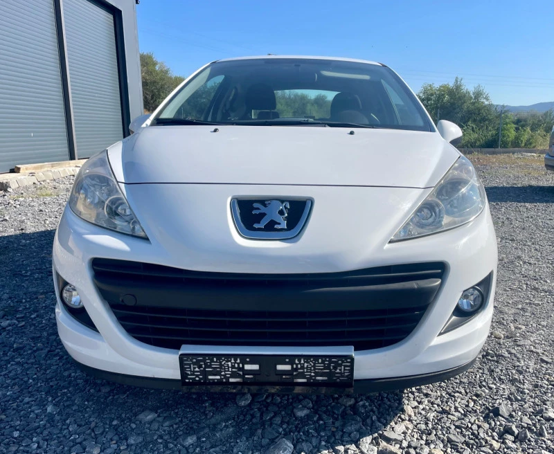 Peugeot 207 1.4 / 75 к.с., снимка 2 - Автомобили и джипове - 46740463