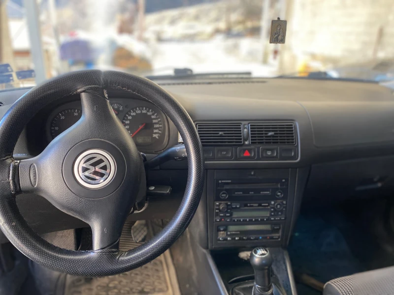 VW Golf 1.9 131, снимка 15 - Автомобили и джипове - 49267982