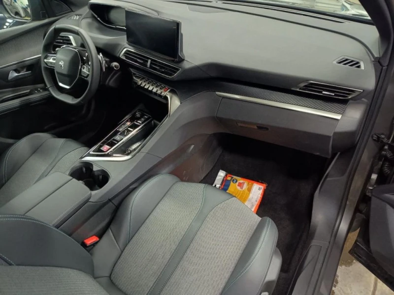 Peugeot 5008 131HP/ALLURE/8AT/LED/NAVI/CAM/7SEATS/293v, снимка 9 - Автомобили и джипове - 50022334