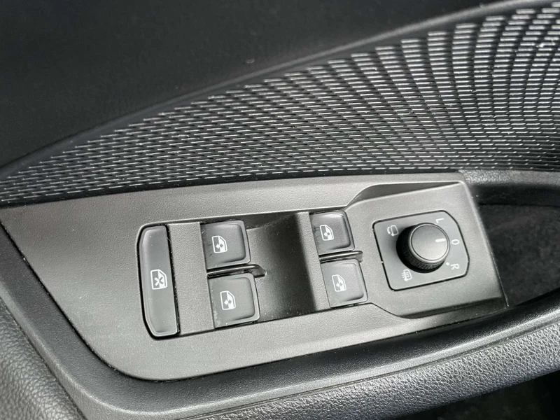 Skoda Octavia 2.0 TDI 150hp DSG7 !!!2 години гаранция!!!, снимка 14 - Автомобили и джипове - 52471158