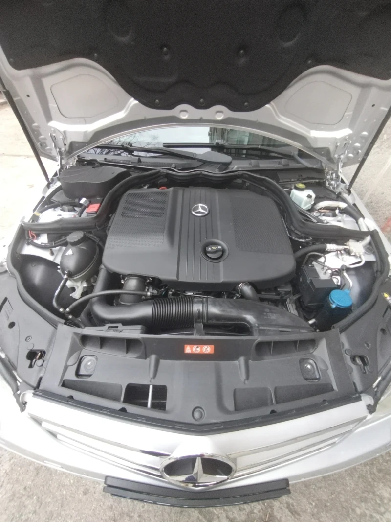 Mercedes-Benz C 200 AVANTGARDE , снимка 12 - Автомобили и джипове - 52551580