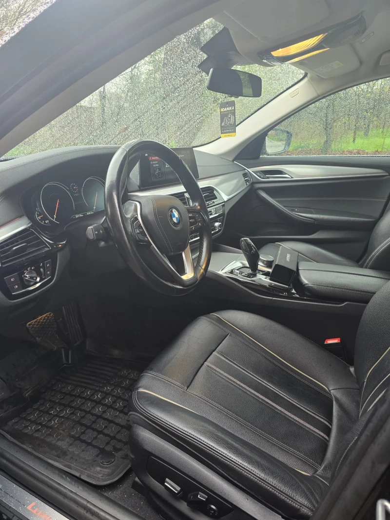 BMW 520 G31, снимка 10 - Автомобили и джипове - 52582986