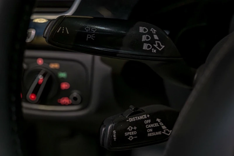 Audi A8 4.2TDI/Алкантар/Обдухване/Bang&Olufsen Premium/Кам, снимка 11 - Автомобили и джипове - 52829850