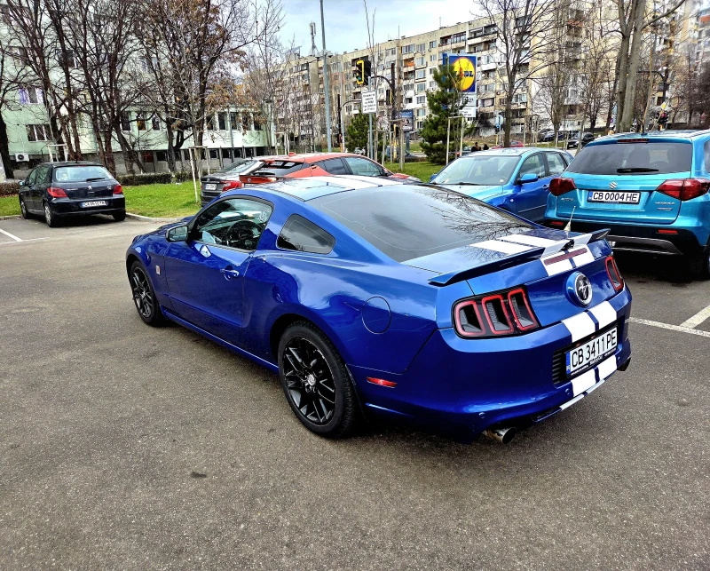 Ford Mustang 3.7 gazov injection , снимка 3 - Автомобили и джипове - 53003451