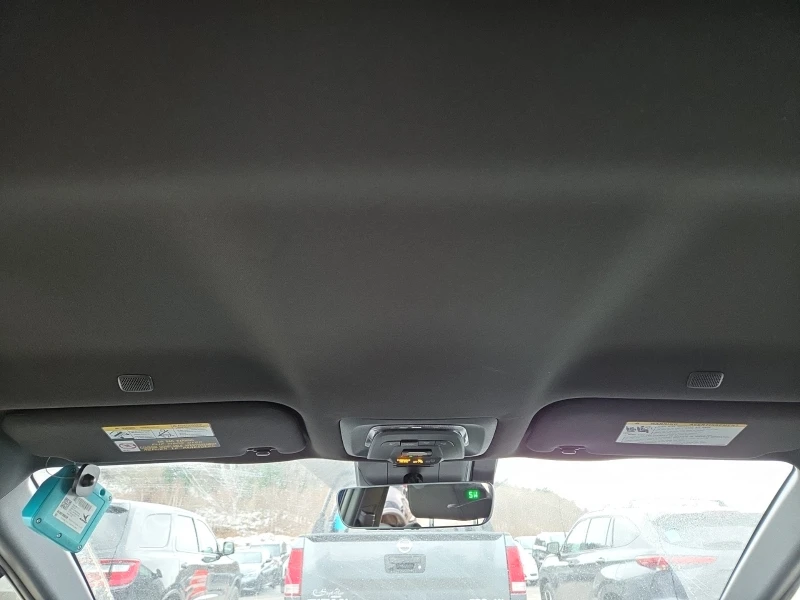 Toyota bZ4X L, снимка 10 - Автомобили и джипове - 53183231