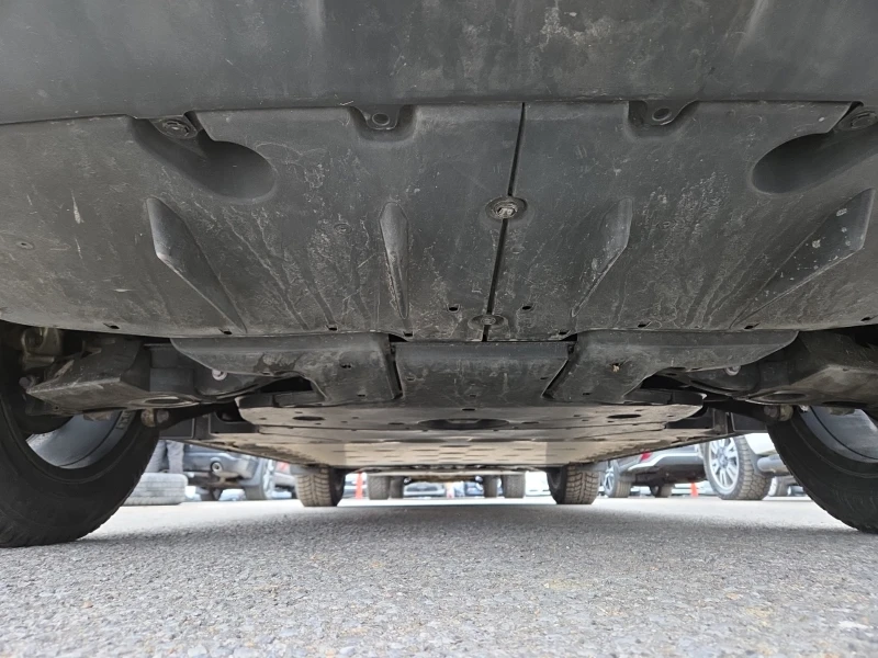 Toyota bZ4X L, снимка 13 - Автомобили и джипове - 53183231