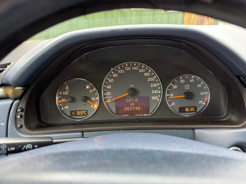 Mercedes-Benz E 200 Бензин-Газ!!!, снимка 16 - Автомобили и джипове - 53477060