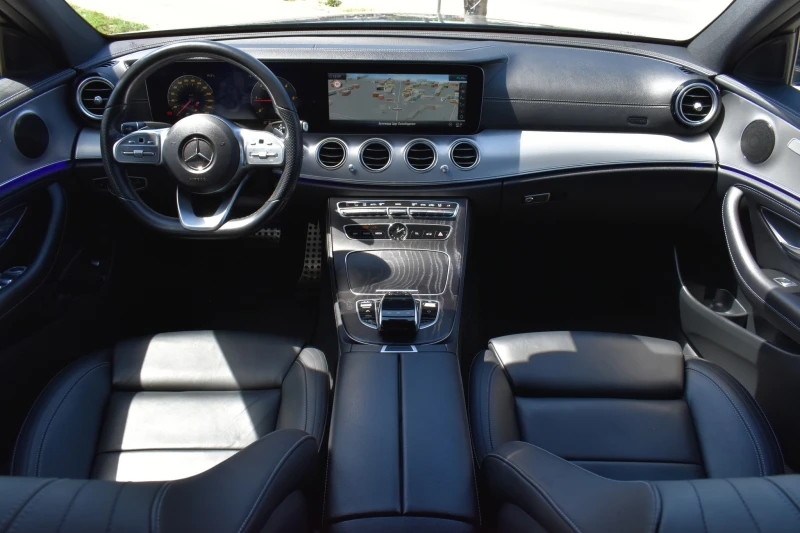 Mercedes-Benz E 220 4MATIC AMG-PACKET* FULL LED* DIGITAL* AMBIENT LIGH, снимка 12 - Автомобили и джипове - 53534909