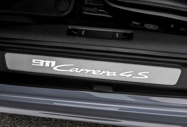 Porsche 911 Carrera 4S = Sport Chrono = Гаранция - изображение 5