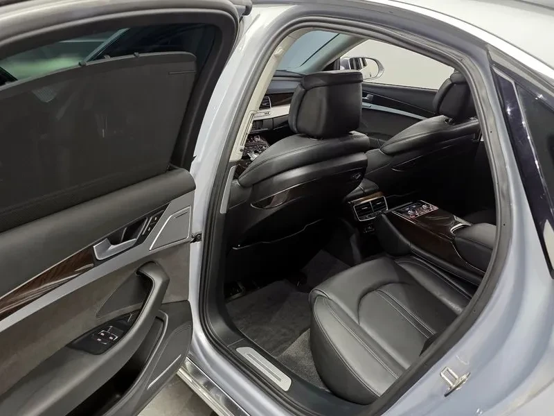 Audi A8 4.2 TDI QUATTRO, снимка 11 - Автомобили и джипове - 55096377