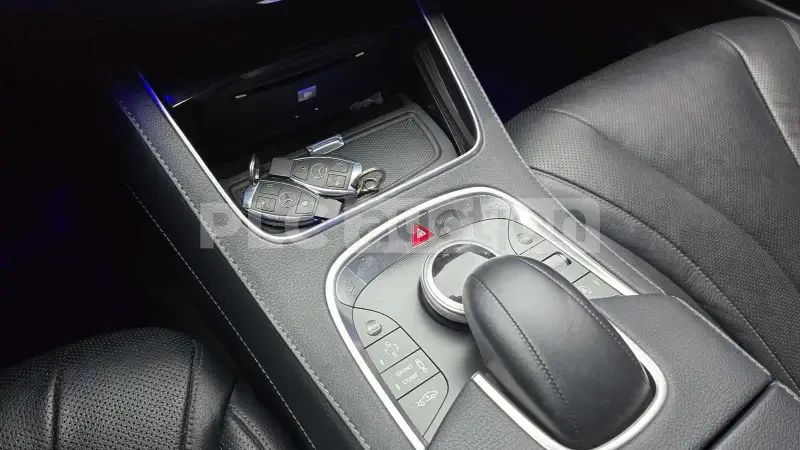 Mercedes-Benz S 350 BURMESTER/360/DISTRONIC/ЦЕНА ДО БЪЛГАРИЯ, снимка 16 - Автомобили и джипове - 55431641