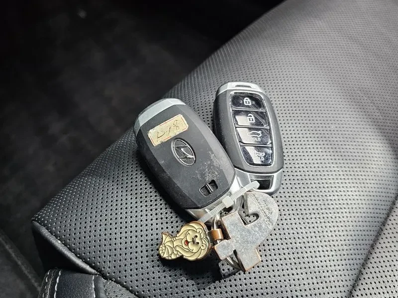 Hyundai Grandeur Hybrid Premium, снимка 17 - Автомобили и джипове - 55643736
