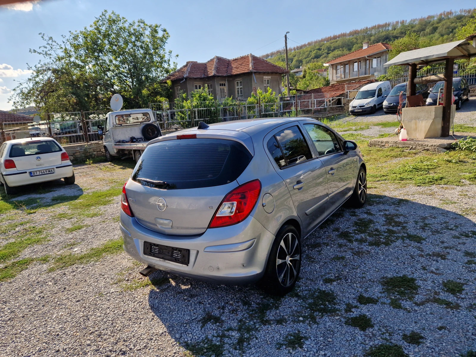 Opel Corsa 1.2i, 16v, 08г, 5вр.Италия  - изображение 5