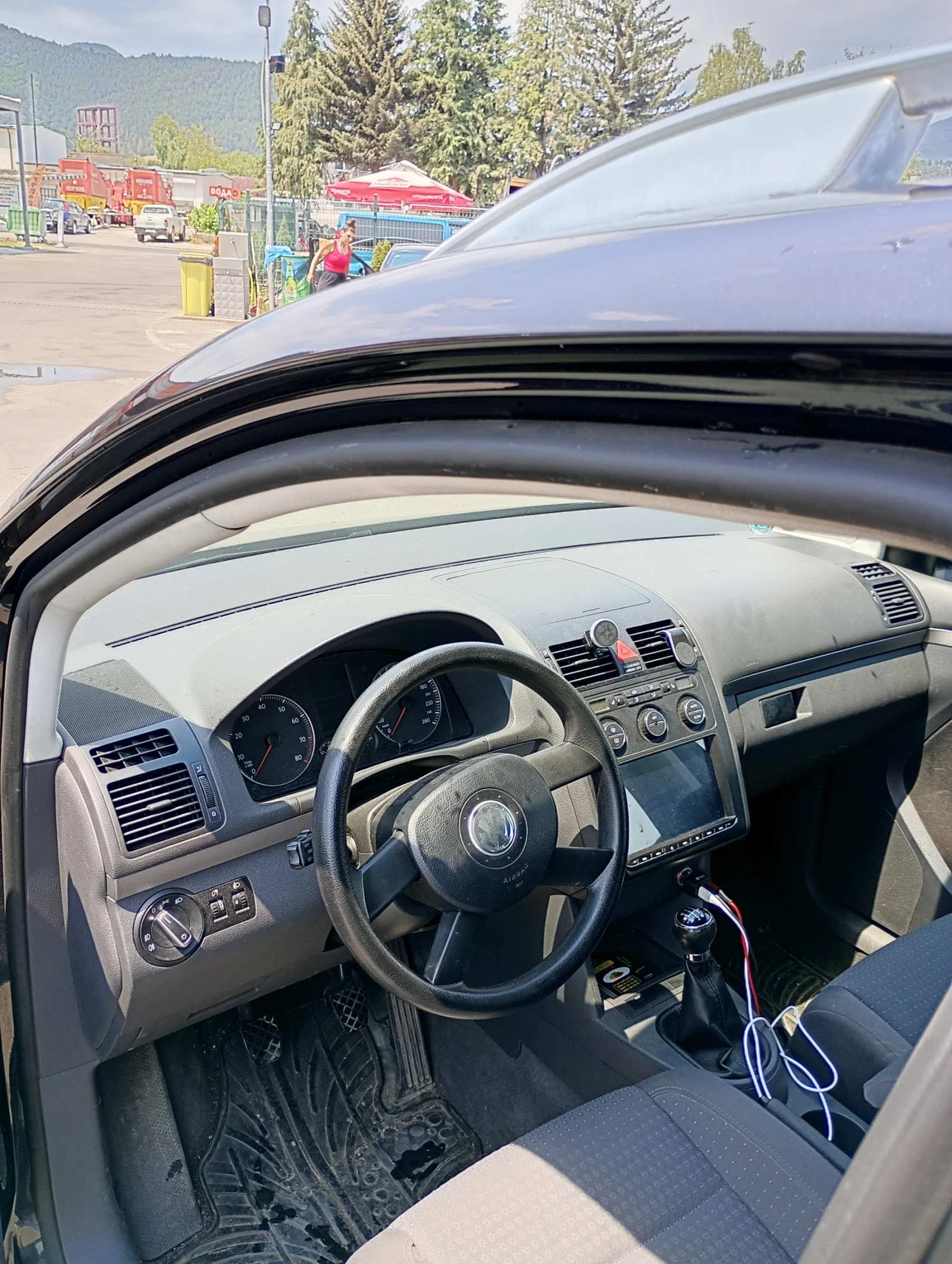 VW Touran  - изображение 10